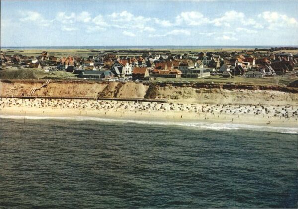 Wenningstedt Sylt Fliegeraufnahme vom Wasser aus Strand