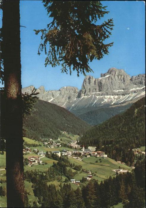 Welschnofen Suedtirol Panorama mit Rosengarten
