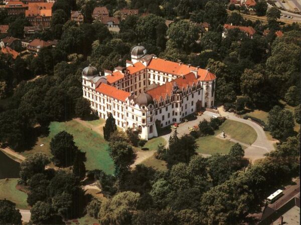 Celle Niedersachsen Fliegeraufnahme Schloss
