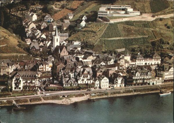 Assmannshausen Fliegeraufnahme Panorama am Rhein