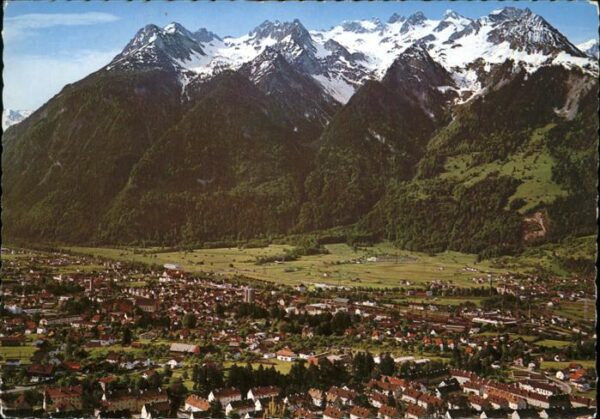 Bludenz Vorarlberg gegen Rhätikongebirge