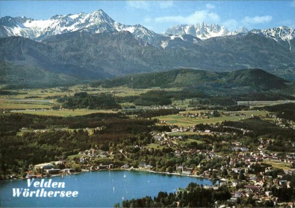 Velden Woerthersee Panorama mit Mittagskogel und Julische