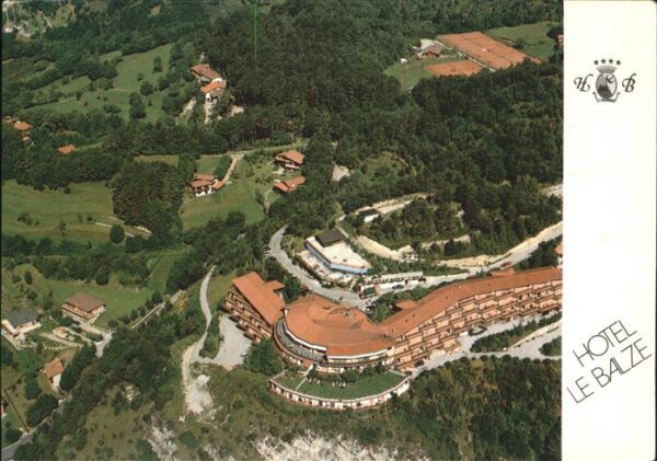 Campi Voltino di Tremosine Hotel Le Balze Tennisplätze Fliegeraufn