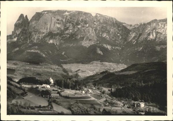 Ritten Renon Der Schlern vom Ritten aus gesehen Dolo