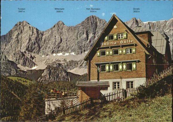 Ramsau Dachstein Steiermark Austria Hütte mit Alpenpanorama