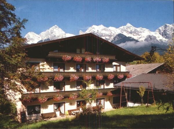 Maria Alm Steinernen Meer Pension Pinzgauer Hof mit Alpenpanorama