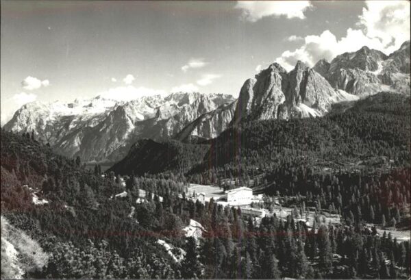 Tre Croci Passo e Albergo Gruppo delle Marmarole