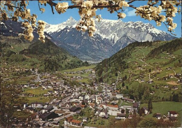 Schruns Vorarlberg Panorama im Montafon mit Zimba und Vand