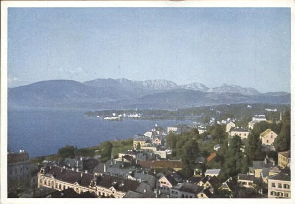 Gmunden Salzkammergut Panorama mit Höllengebirge