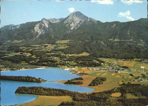 Faakersee Panorama mit Mittagskogel