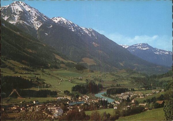 Schwarzach Pongau Ortsblick mit Alpenpanorama