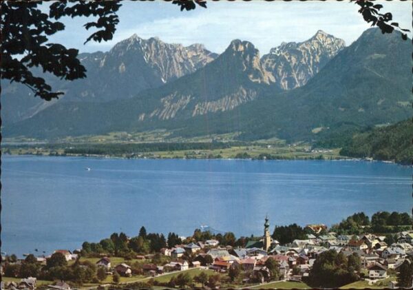 St Gilgen Salzkammergut am Wolfgangsee mit Alpenpanorama