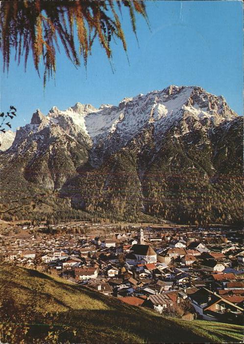 Mittenwald Karwendel Tirol Ortsansicht mit Alpenpanorama