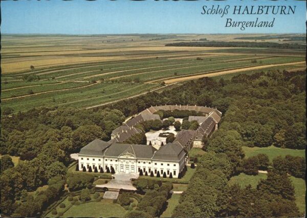 Halbturn Schloß Fliegeraufnahme