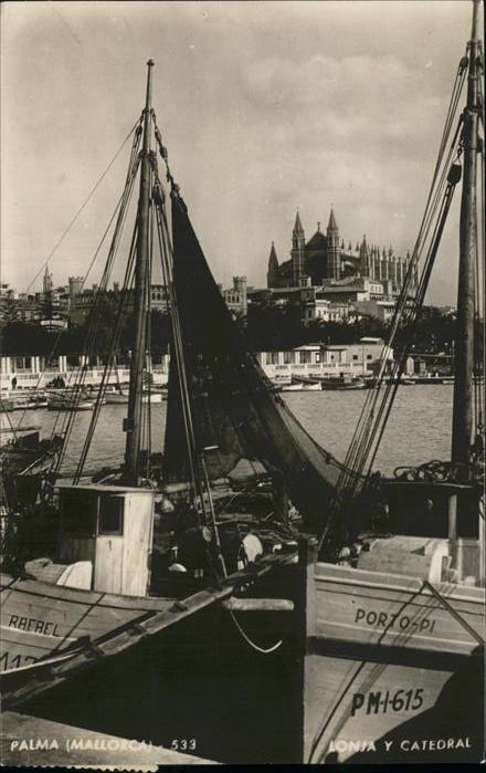 Palma de Mallorca Lonja y Catedral Fischerboot