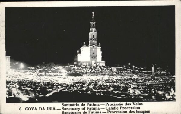 Cova da Iria Santuario de Fatima Procissao das Velas