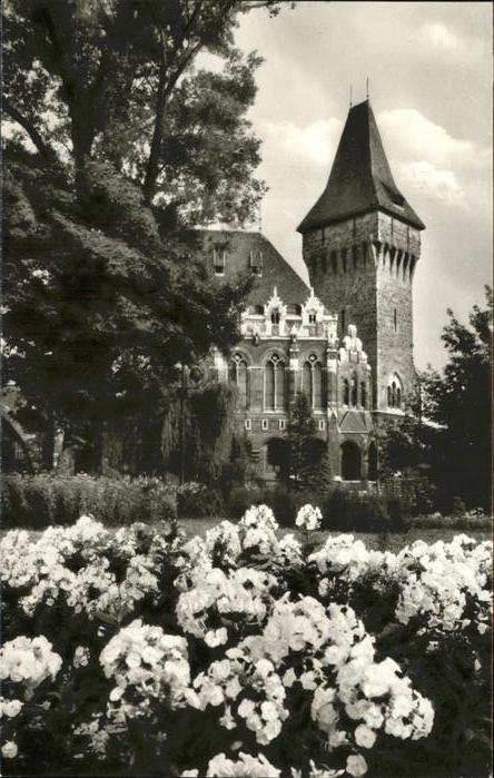 Budapest Vajdahunyad vara Muzeum Museum