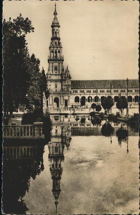 Sevilla Andalucia Plaza de Espana Torre Norte
