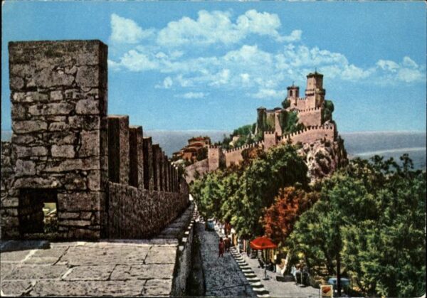 San Marino San Marino Fortezza Mura Prima Torre Festung und M