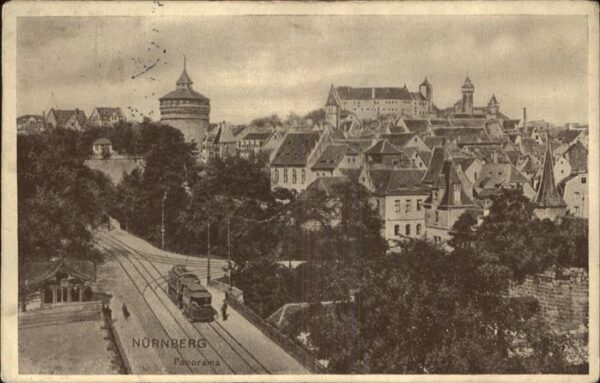 Nuernberg Panorama Strassenbahn