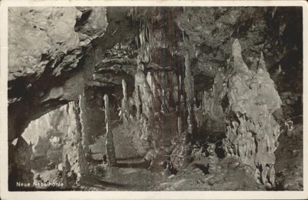 Hoehlen Caves Grottes Nebelhöhle Reutlingen