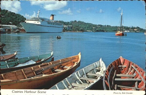 Dampfer Oceanliner Boote Castries Harbour