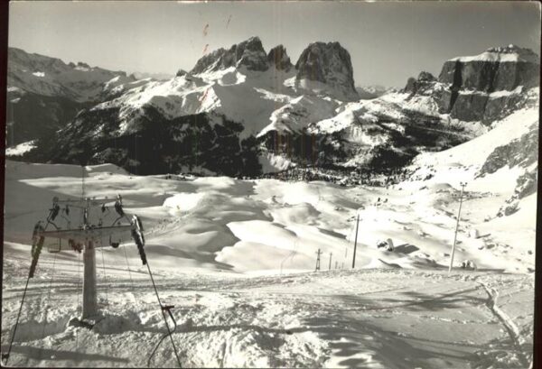Sessellift Dolomiti Canazei Sassolungo Sella