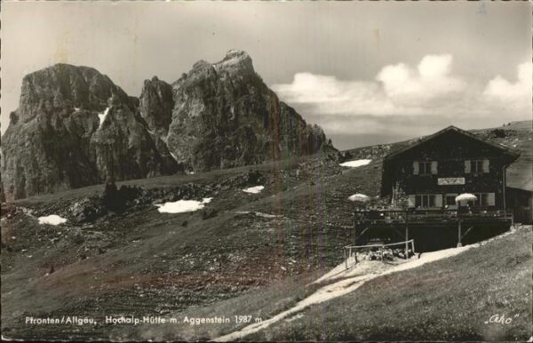 Pfronten Hochalp Hütte mit Aggenstein Allgäuer A