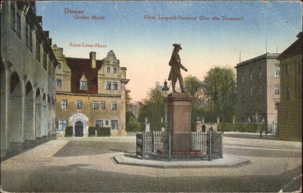 Dessau-Rosslau Grosser Markt Fürst Leopold-Denkmal Ann