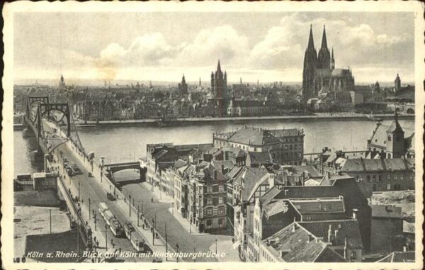 Koeln Rhein Hindenburgbrücke
