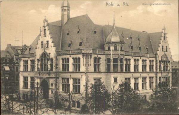 Koeln Rhein Kunstgewerbemuseum