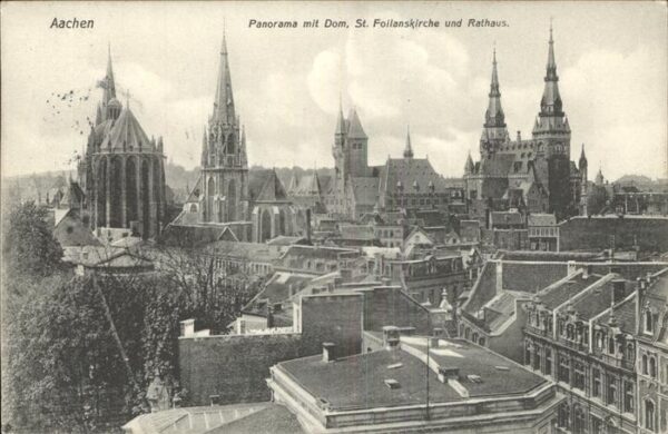 Aachen Dom St. Foilanskirche Rathaus