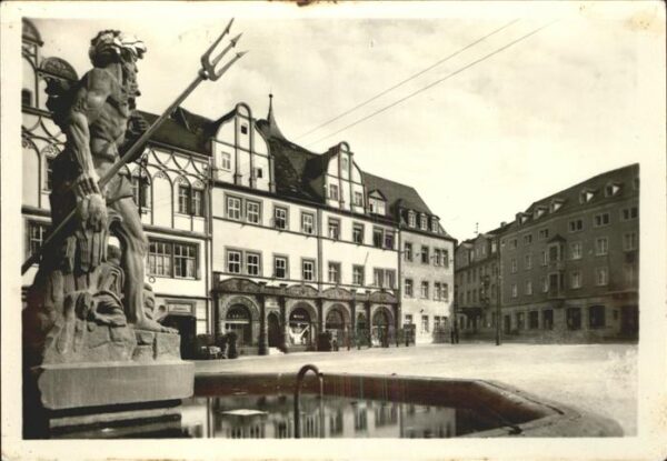Weimar Thueringen Marktplatz Cranachhäusern