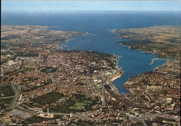 Kiel Stadt und Förde mit Blick auf Ostsee Fl