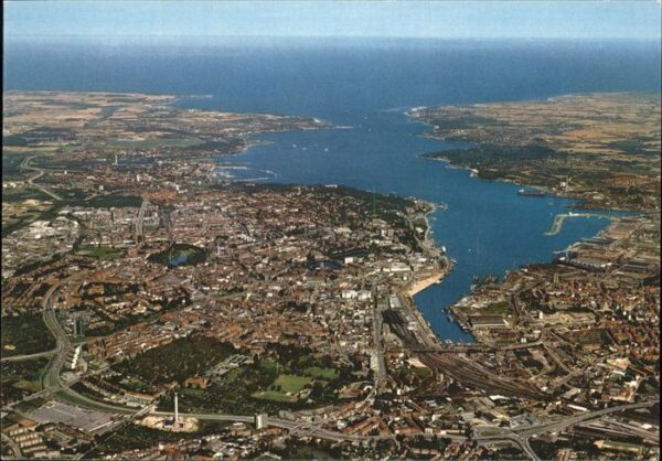 Kiel Stadt und Förde mit Blick auf die Ostse