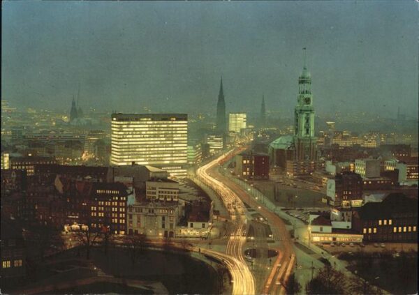 Hamburg bei Nacht