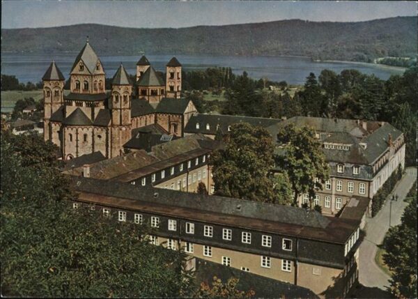 Glees Abteil Maria Laach Laacher See