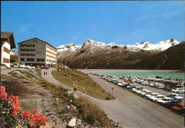 Silvretta-Hochalpenstrasse Bielerhöhe mit Hotel Silvrettasee