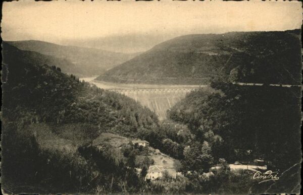 Staudamm Pumpspeicherkraftwerk Renaison Barrage de Chartrain Roanne