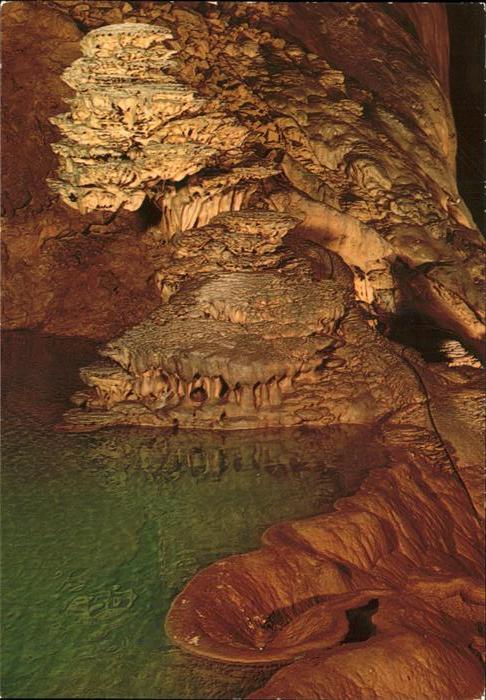 Hoehlen Caves Grottes Gouffre de Padirac Stalagmites