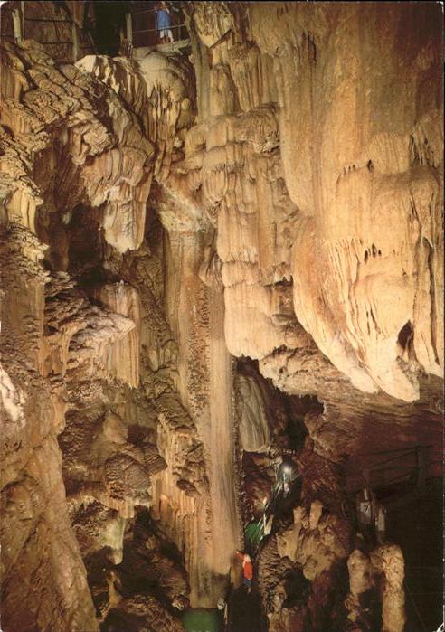 Hoehlen Caves Grottes Gouffre de Padirac grand pilier du pas
