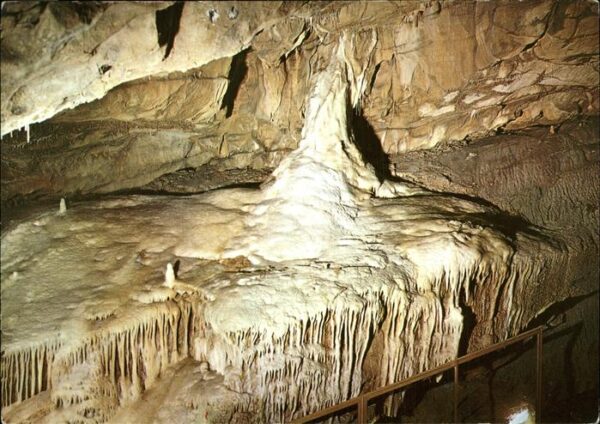 Hoehlen Caves Grottes Niagara Falls Gough's Cave Cheddar