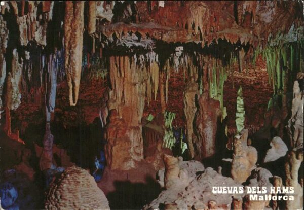 Hoehlen Caves Grottes Cuevas dels Hams Mallorca