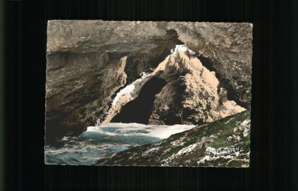 Hoehlen Caves Grottes Apothicairerie Sauzon