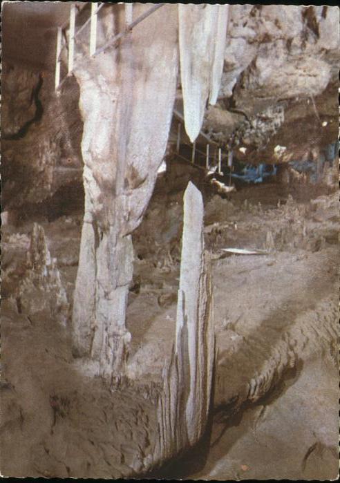 Hoehlen Caves Grottes Betharram Colonne en Formation