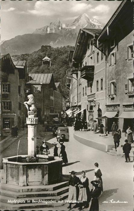 Berchtesgaden Marktplatz Brunnen Watzmann
