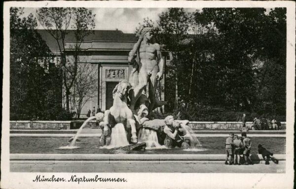 Muenchen Neptunbrunnen Skulptur Bromsilber Imita