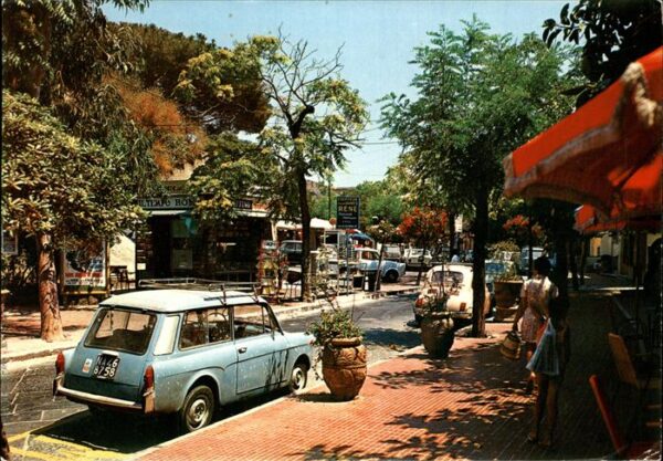 Ischia Corso Vittoria Colonna Allee