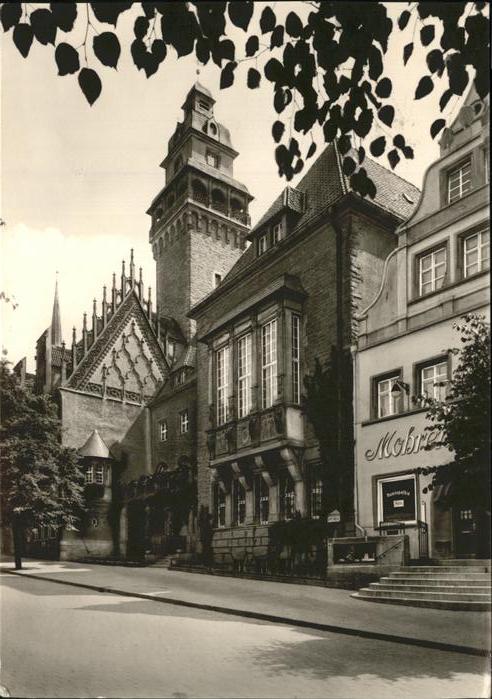 Zeitz Rathaus mit gotischem Giebel