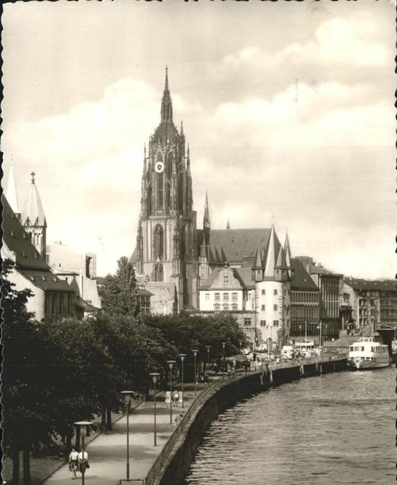 Frankfurt Main Mainufer Dom Uferpromenade Schiff